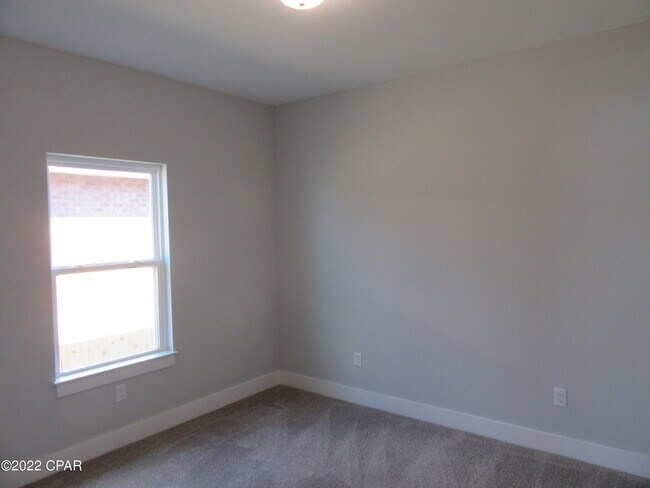 Building Photo - 154 Drews Ln