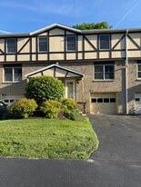 Building Photo - 1083 Cunningham Dr