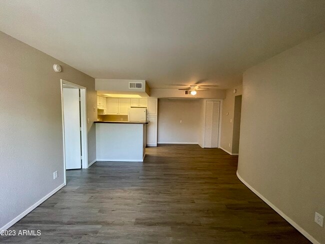 Building Photo - 3601 W Tierra Buena Ln