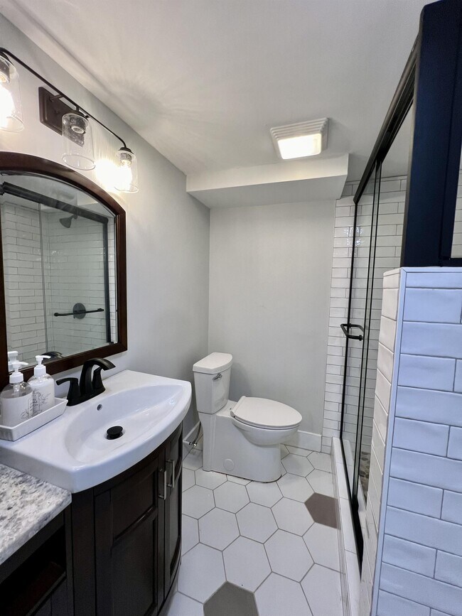 Building Photo - 2609 Old Spartanburg Rd