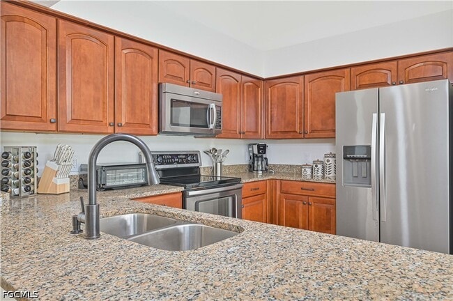 Building Photo - 22741 Sandy Bay Dr