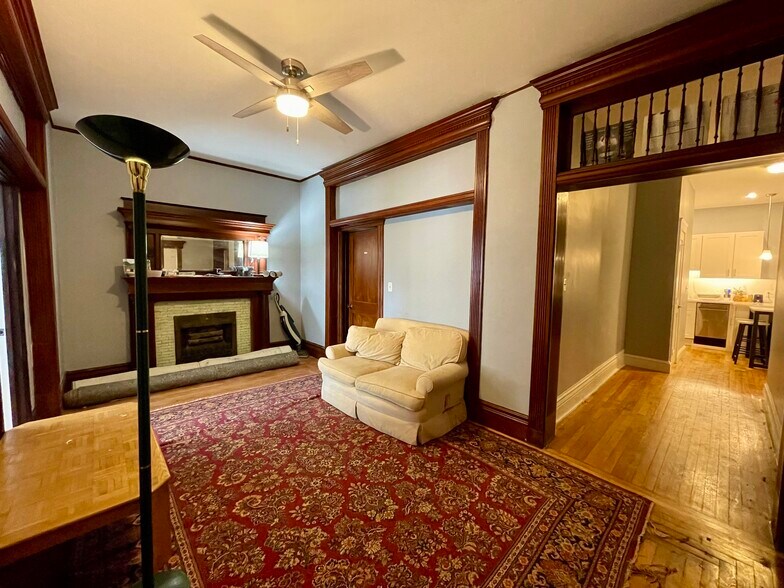 Building Photo - 80 Fenway