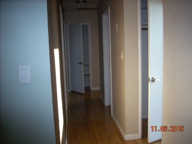 Building Photo - 2700 Dewitt Ave