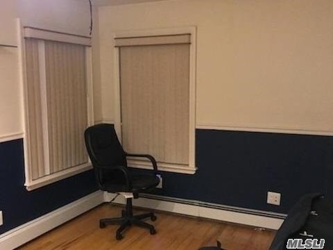 Building Photo - 217 N Linden St