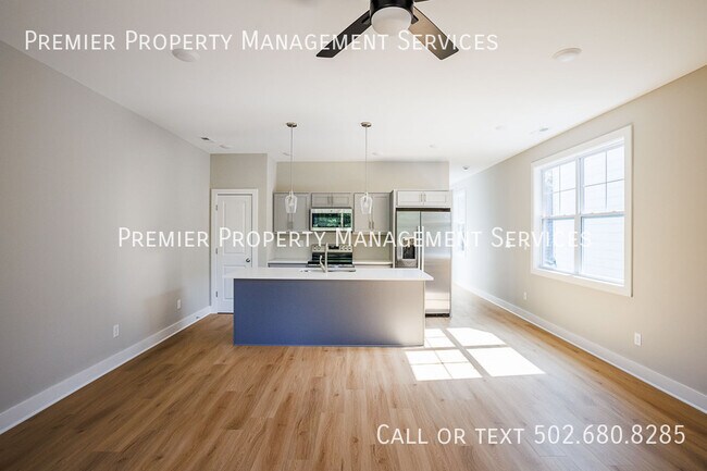 Building Photo - 966 Samuel St
