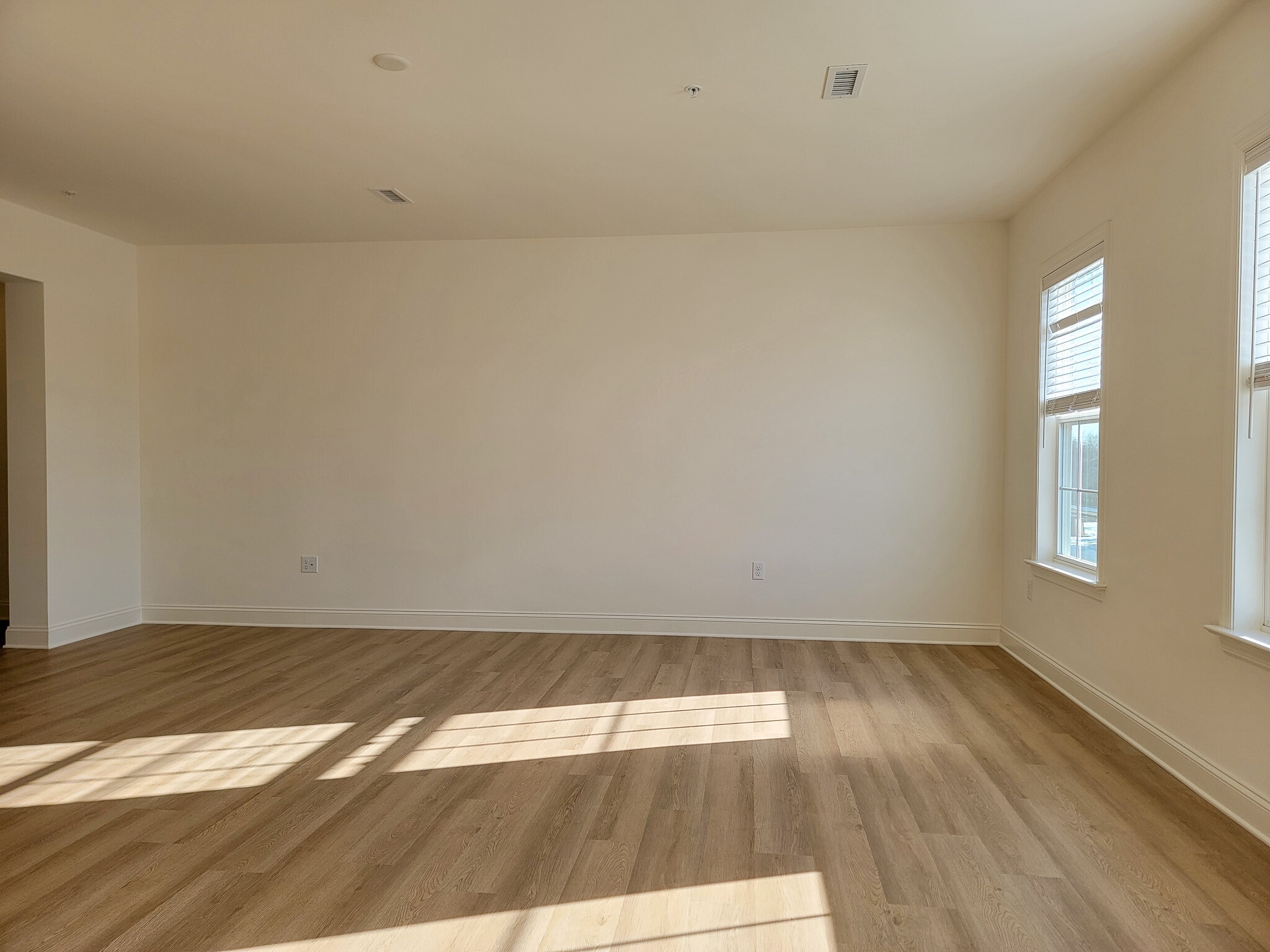 Building Photo - 2459 Spring Water Cir