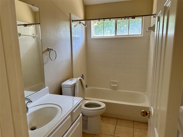 Building Photo - 604 Cottonwood Trail