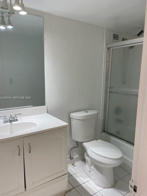 Building Photo - 5600 Collins Ave