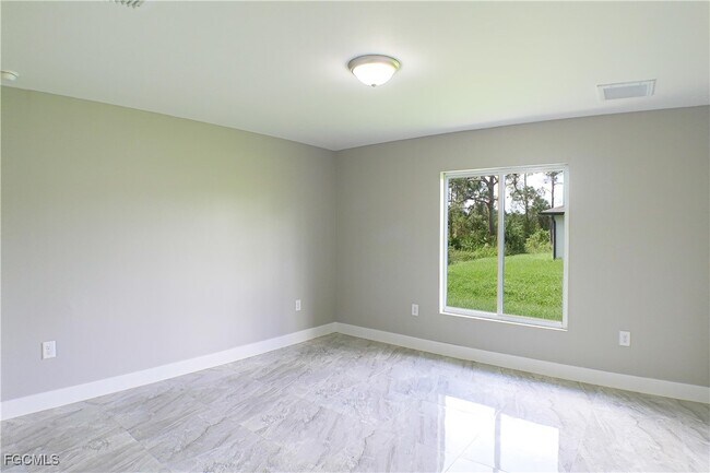 Building Photo - 2020 East 12th Street