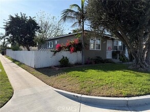 Building Photo - 8564 Cole St