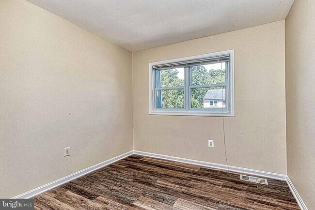 Building Photo - 8467 Ivy Glen Ct