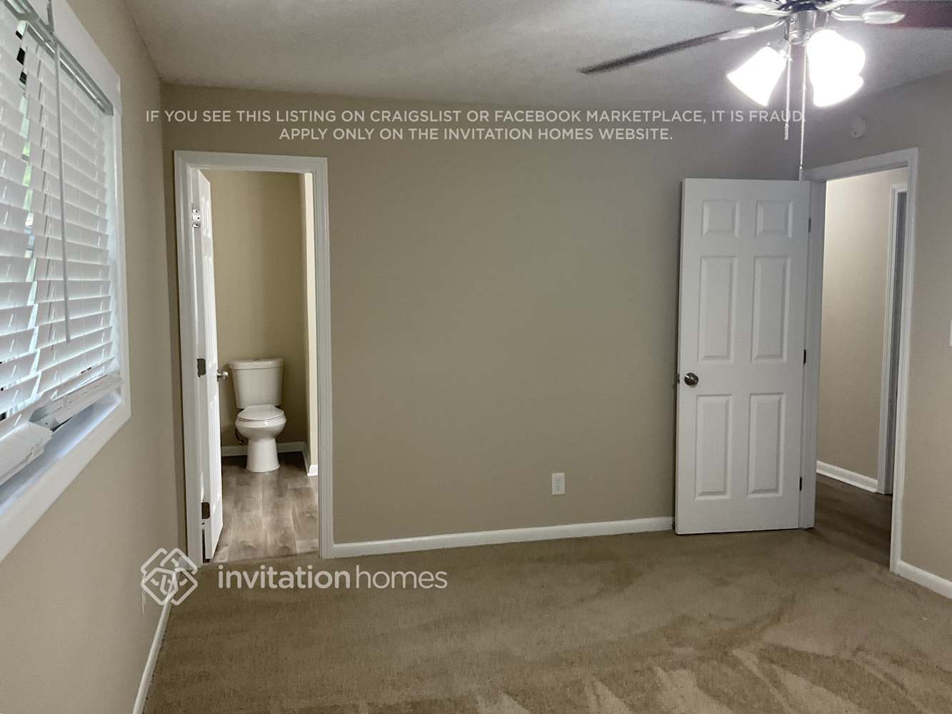 Building Photo - 2652 Williamsburg Dr