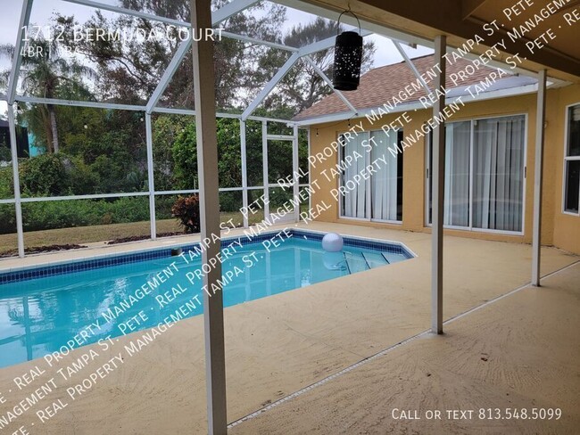 Building Photo - Safety Harbor POOL home - immediate move in