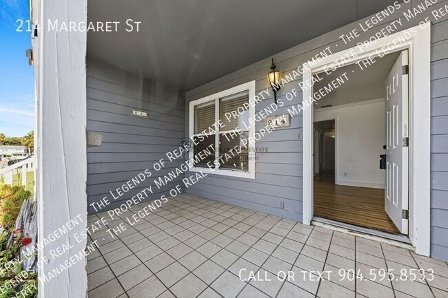 Building Photo - 214 Margaret St