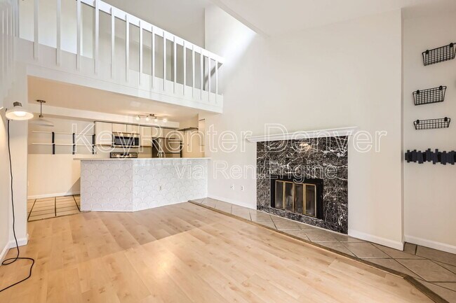 Building Photo - 20 S Boulder Cir