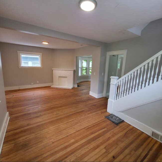 Building Photo - 1035 Elbon Rd