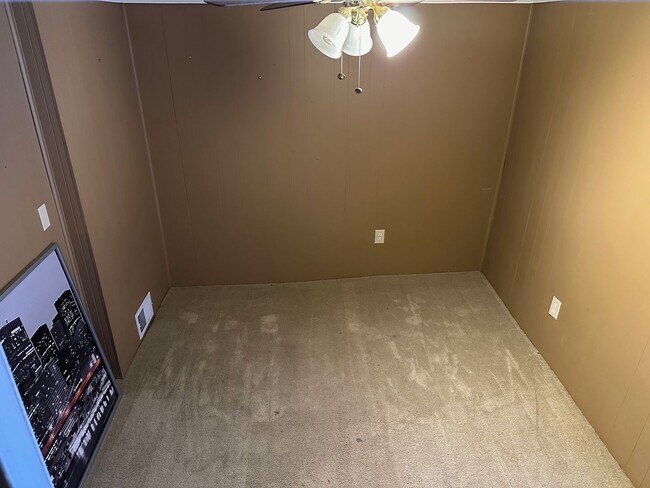 Building Photo - MGAM-MI-Andersonville Rd