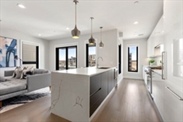 Building Photo - 34 A St