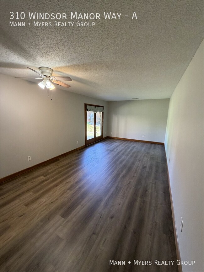 Building Photo - 310 Windsor Manor Way