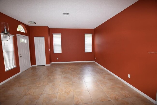 Building Photo - 1051 N Breeze Ct