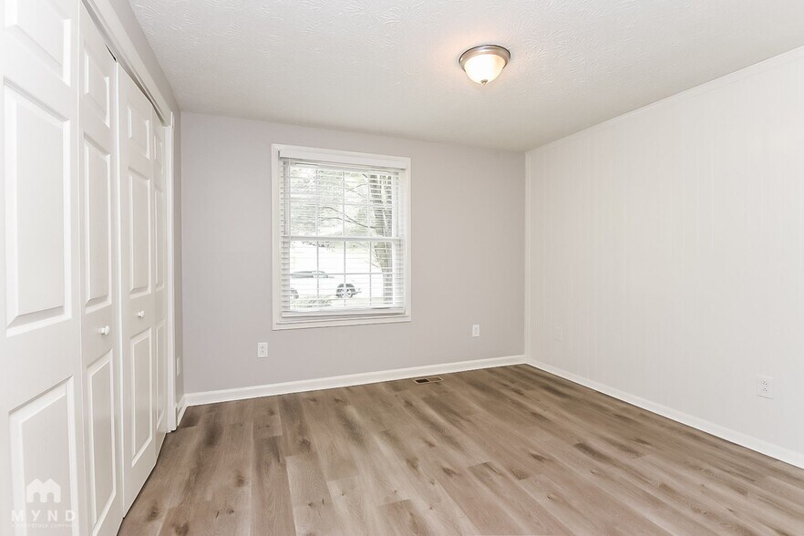 Building Photo - 2829 Pine Meadow Dr