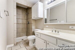 Building Photo - 5311 Rio Hato St