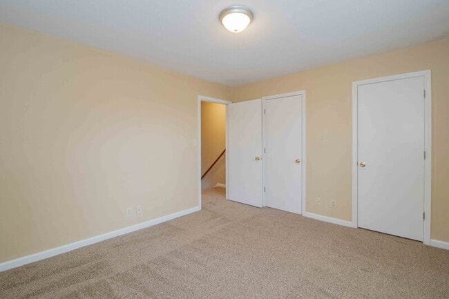 Building Photo - 363 Peabody Dr