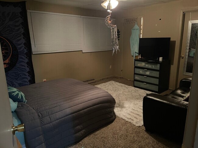 Bedroom - 391 Protzman St