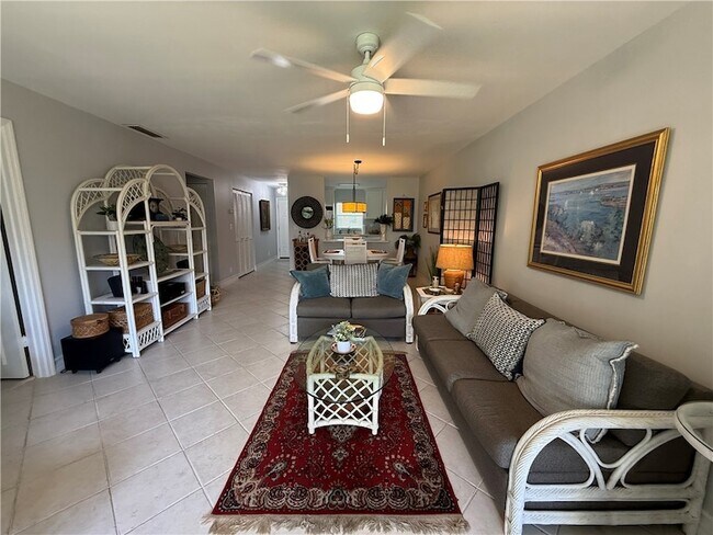 Building Photo - 400 18th St