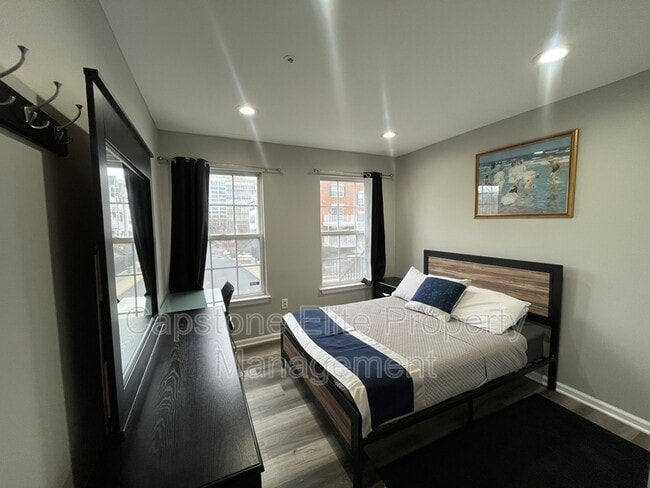 Building Photo - 67 Vaughan Dr