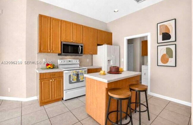 Building Photo - 9954 Boynton Gardens Way