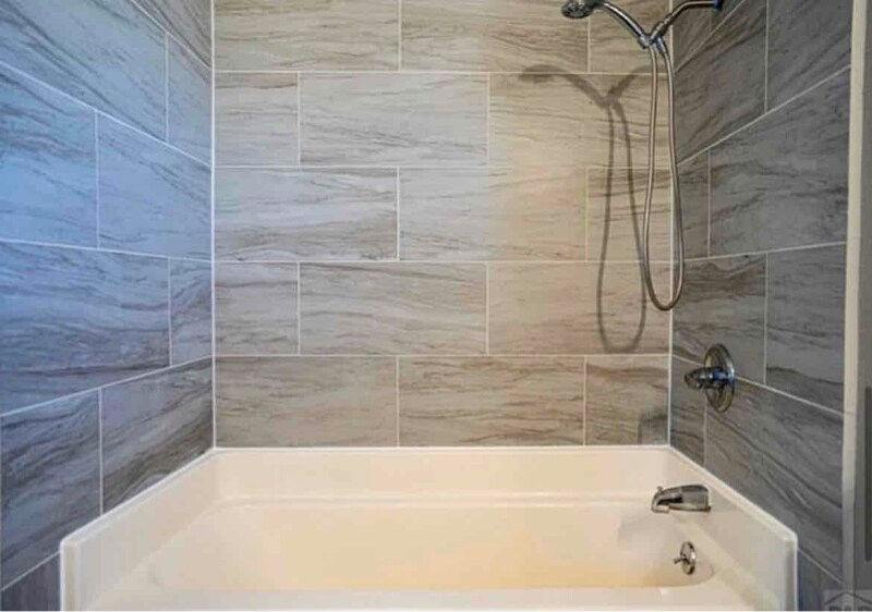 Building Photo - 1901 E 9th St