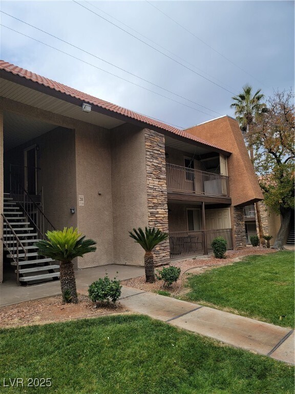 Building Photo - 5121 River Glen Dr