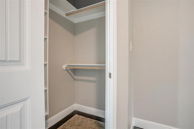 Building Photo - 4710a S Keller Rd