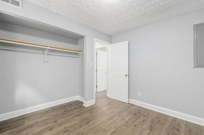 Building Photo - 1061-1063 East 15th Avenue