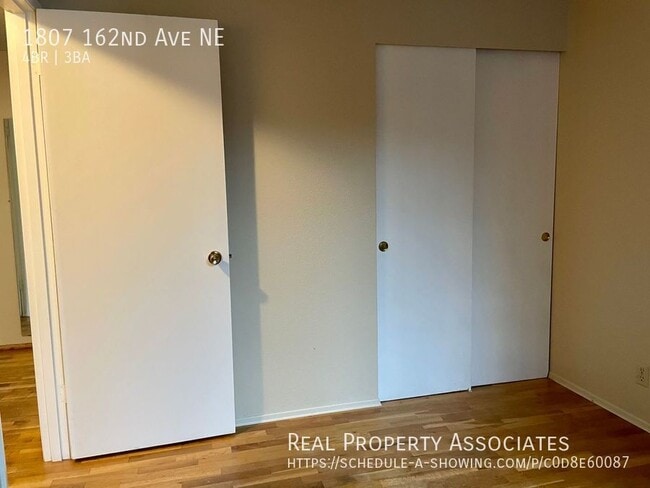 Building Photo - 1807 162nd Ave NE