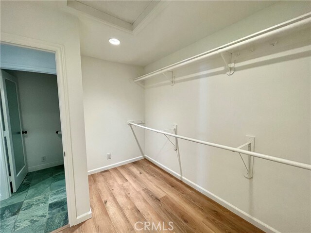 Building Photo - 5072 Edinger Ave