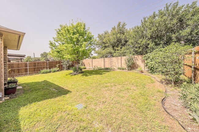 Building Photo - 12713 Diamond Peak Dr