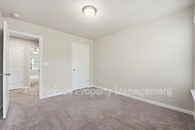 Building Photo - 3403 Abbey Wy