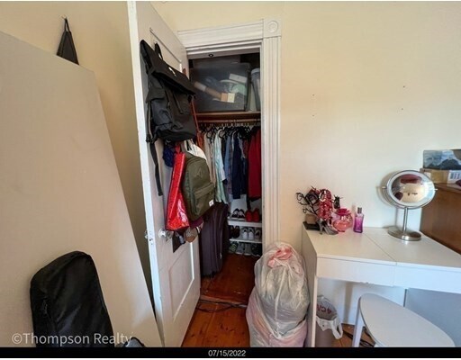 Building Photo - 372 Medford St