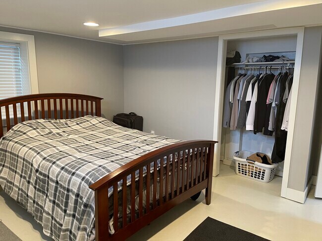 Bedroom #4 - 3362 Brownlow Ave
