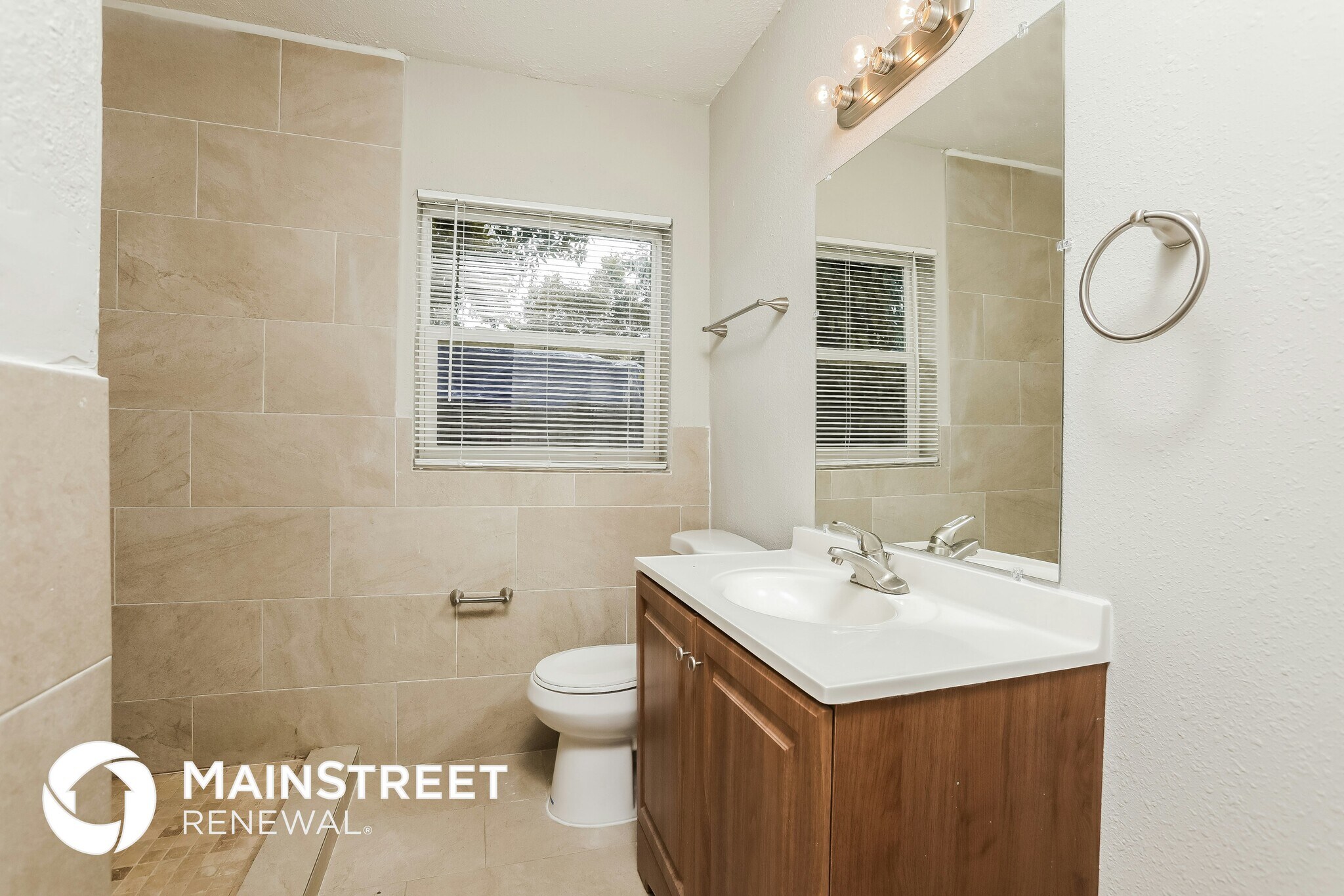 Building Photo - 6908 Ambassador Dr