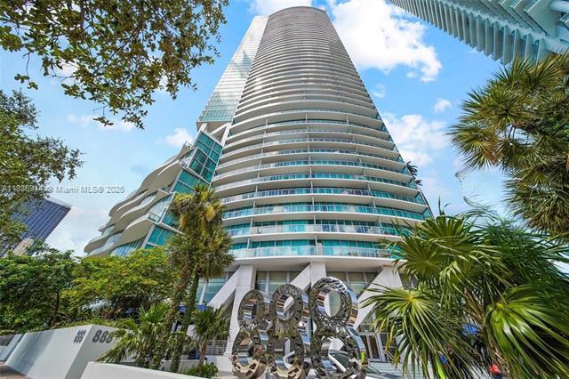 Building Photo - 888 Biscayne Blvd