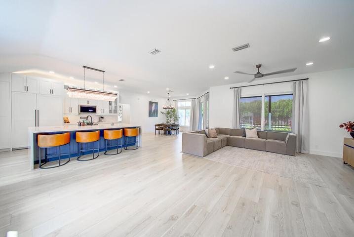 Building Photo - 1853 Shower Tree Way