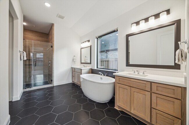 Building Photo - 28207 Cedar Peak Dr
