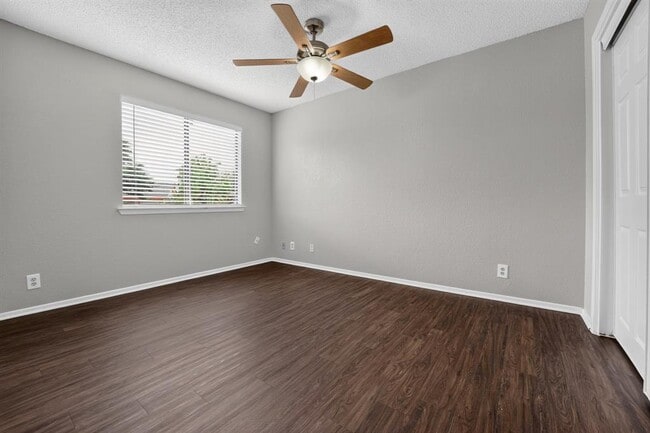 Building Photo - 1509 Taron Dr