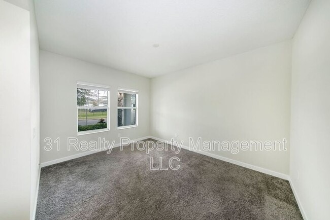 Building Photo - 11036 Sycamore Woods Dr