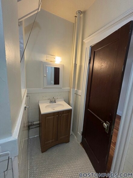 Building Photo - 17-19 Washington St.