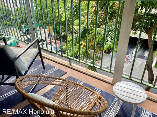 Building Photo - 2 br, 2 bath House - 2355 Ala Wai Blvd Apt...