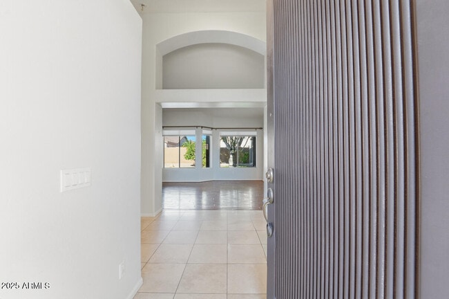 Building Photo - 7180 W Trails Dr